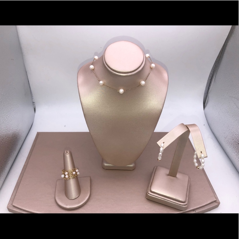 Gold and fresh water pearl bundle